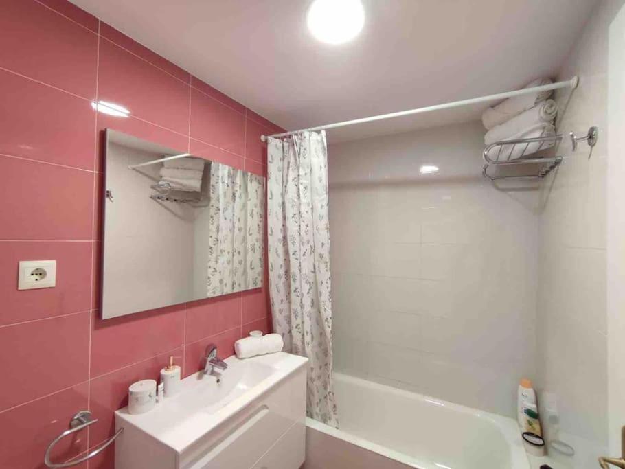 Exclusivo Apartamento Con Aparcamiento Gratuito لاريدو المظهر الخارجي الصورة