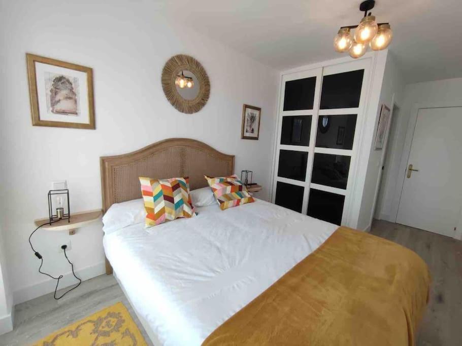 Exclusivo Apartamento Con Aparcamiento Gratuito لاريدو المظهر الخارجي الصورة